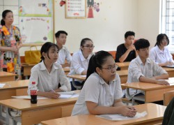 Thi vào lớp 10 của Hà Nội: Bốn bài thi, ba nguyện vọng